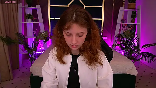 CuteeFoxy online show from 21, 10, 2025