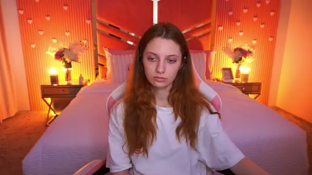 CuteeFoxy online show from 18, 7, 2026