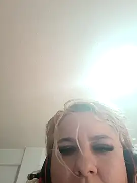 BelleInna online show from 28, 10, 2025