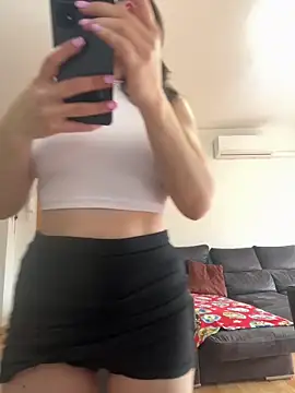 Snapshot of AlanaRius18 chatting on 3, 3, 2026 AlanaRius18 online show from 3, 3, 2026