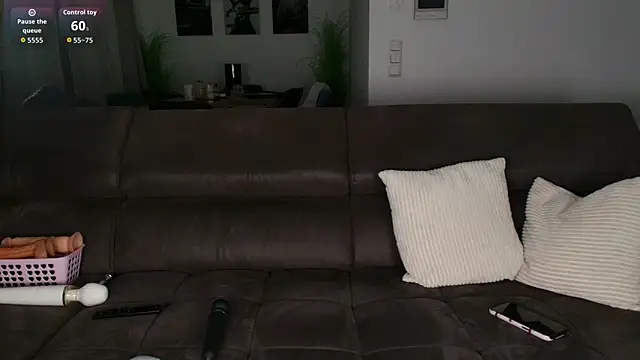 julialauren online show from 18, 1, 2026