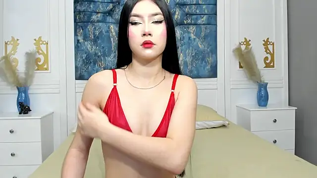 BellaDalthon online show from 8, 11, 2025