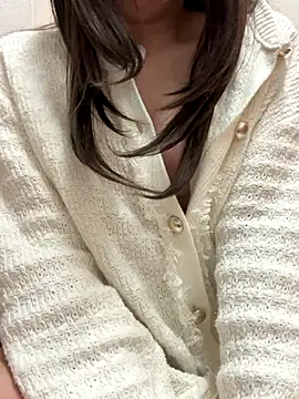 Snapshot of milk_tea00 chatting on 17, 11, 2025 milk tea00 online show from 17, 11, 2025