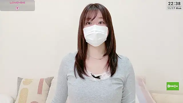 Snapshot of rei-chan chatting on 17, 11, 2025 rei-chan online show from 17, 11, 2025