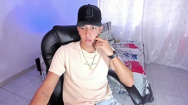 Hayden Boy  online show from 22, 10, 2025