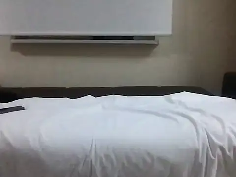 dicsucerboy77 online show from 8, 11, 2025