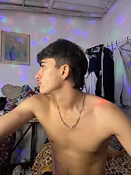 Myke hotxxx online show from 24, 11, 2025