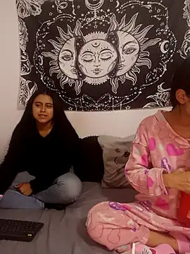 abby n emily online show from 18, 3, 2026