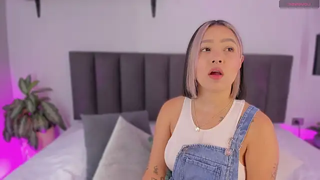 AilanaCortes online show from 20, 4, 2026