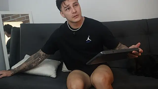 Snapshot of Dominick_walker chatting on 1, 2, 2026 Dominick walker online show from 1, 2, 2026