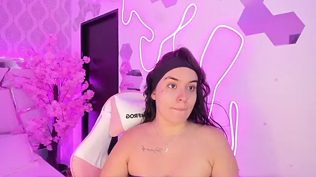 DevoraCarther online show from 11, 11, 2025