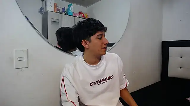 Snapshot of Dravith_Valery chatting on 7, 2, 2026 Dravith Valery online show from 7, 2, 2026