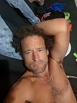 Snapshot of shainnfk chatting on 15, 10, 2025 shainnfk online show from 15, 10, 2025