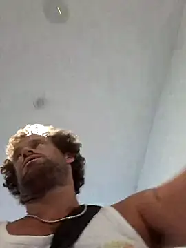 Snapshot of shainnfk chatting on 19, 10, 2025 shainnfk online show from 19, 10, 2025