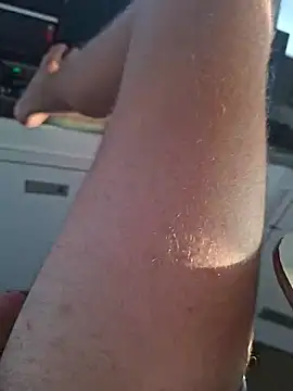 Snapshot of shainnfk chatting on 14, 11, 2025 shainnfk online show from 14, 11, 2025