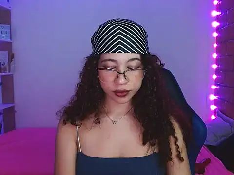 Medussa3033 online show from 14, 12, 2025