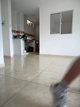 Snapshot of Lucianacuoper chatting on 13, 11, 2025 Lucianacuoper online show from 13, 11, 2025