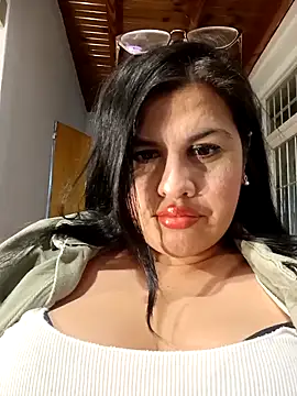 Sexylips200 online show from 17, 10, 2025