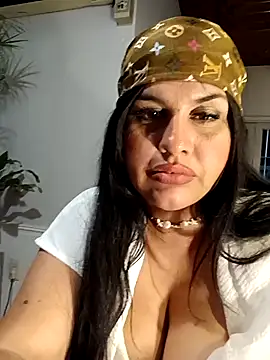 Sexylips200 online show from 16, 11, 2025