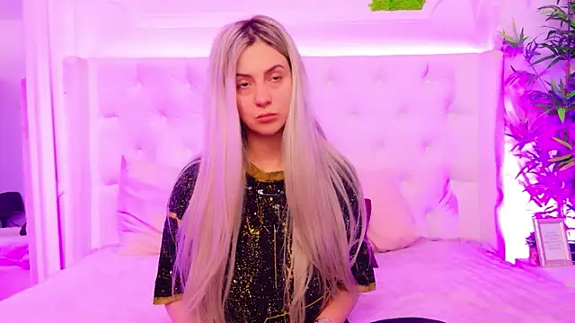 AriannaSins online show from 3, 4, 2026