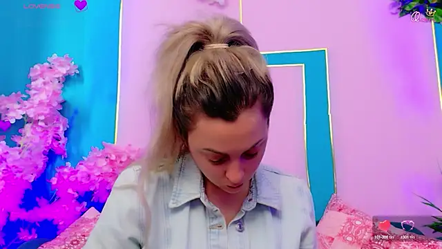 AriannaSins online show from 2, 7, 2026