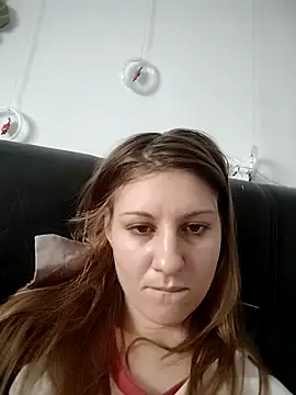 SandyCassie online show from 4, 12, 2025