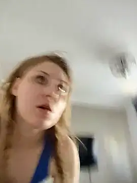 SandyCassie online show from 28, 5, 2026