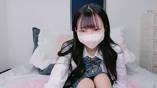 Snapshot of Mirai_oO16Oo chatting on 4, 11, 2025 Mirai oO16Oo online show from 4, 11, 2025