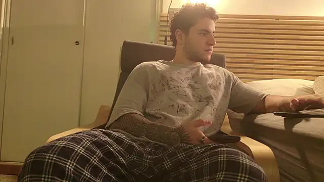 Snapshot of KevinWolf777 chatting on 16, 3, 2026 KevinWolf777 online show from 16, 3, 2026