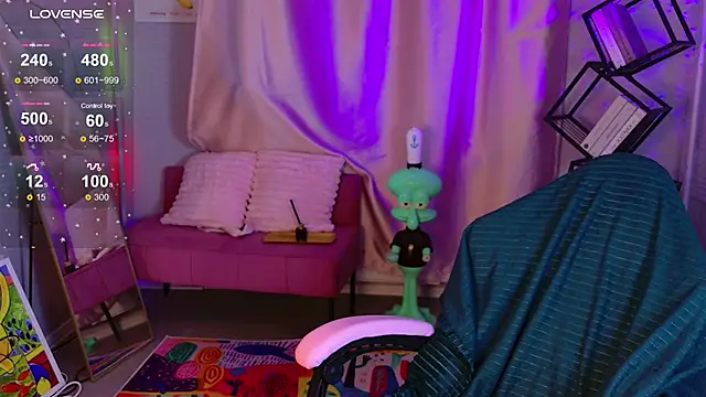 Snapshot of cold_blondie chatting on 2, 8, 2026 cold blondie online show from 2, 8, 2026