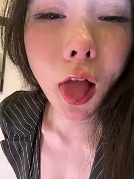 Snapshot of anqi6376 chatting on 1, 6, 2026 anqi6376 online show from 1, 6, 2026
