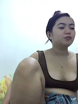 Snapshot of XxxHotCouples4u chatting on 19, 10, 2025 XxxHotCouples4u online show from 19, 10, 2025