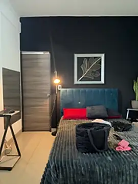 valentina herrrera online show from 28, 4, 2026