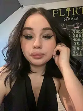 Snapshot of AliceLune chatting on 17, 1, 2026 AliceLune online show from 17, 1, 2026