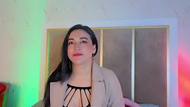 Elizabeth bennett 6 online show from 5, 11, 2025