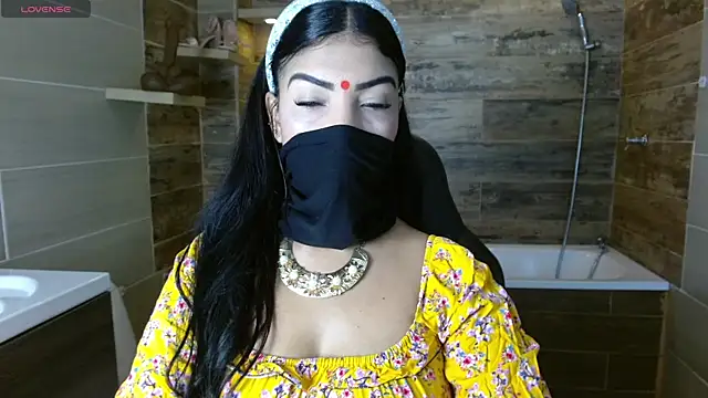 Snapshot of Iniya_Parul chatting on 1, 6, 2026 Iniya Parul online show from 1, 6, 2026