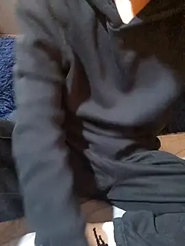 Snapshot of esmermoon chatting on 13, 2, 2026 esmermoon online show from 13, 2, 2026