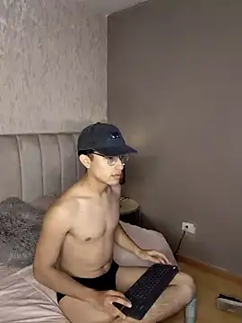 Aaron Eze online show from 12, 1, 2026