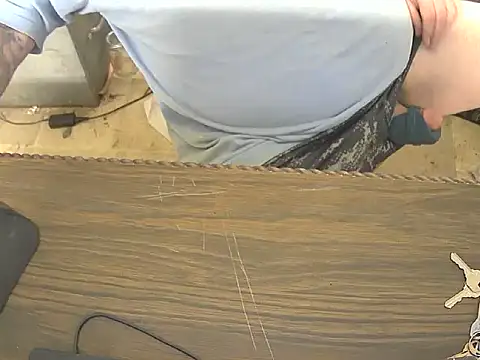 awynn1980 online show from 18, 2, 2026