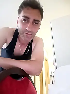 Snapshot of ahmetblk95 chatting on 5, 5, 2026 ahmetblk95 online show from 5, 5, 2026