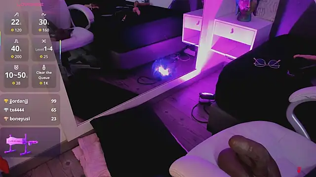 Snapshot of michelle_cutee_ chatting on 26, 10, 2025 michelle cutee online show from 26, 10, 2025