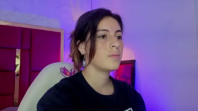 moon winy online show from 17, 2, 2026