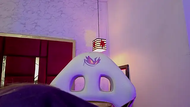 moon winy online show from 26, 4, 2026