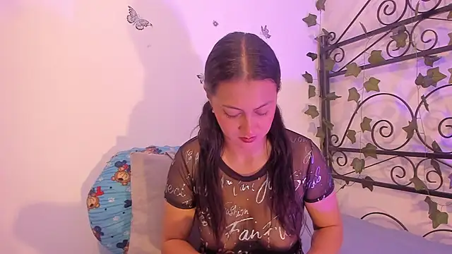 CarolinneMiller online show from 25, 2, 2026