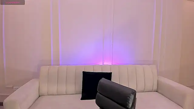 Snapshot of ScarlettBlaze_ chatting on 4, 6, 2026 ScarlettBlaze online show from 4, 6, 2026