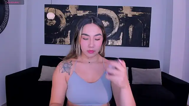 AnnieMonroe1 online show from 11, 11, 2025