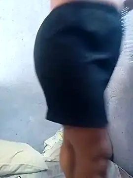 Snapshot of isabel_and_hekler chatting on 19, 11, 2025 isabel and hekler online show from 19, 11, 2025