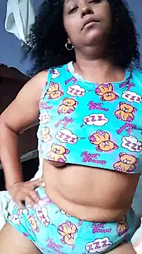 Snapshot of isabel_and_hekler chatting on 26, 11, 2025 isabel and hekler online show from 26, 11, 2025