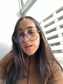 Kiss Sophi online show from 28, 7, 2026