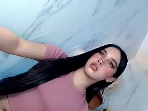 Snapshot of sweet_rose69 chatting on 28, 10, 2025 sweet rose69 online show from 28, 10, 2025